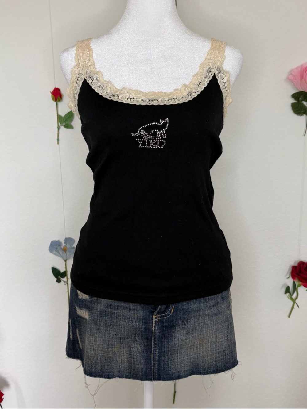 ❌ SOLD ❌ Y2K Black Lace-Trim with Rhinestone Tank Top
